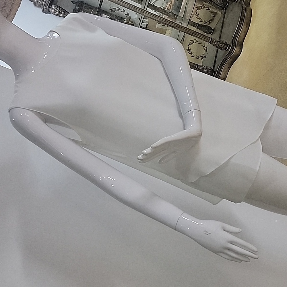 Chico's Lightweight Sleeveless Back Zipper White Top Size Chicos 1